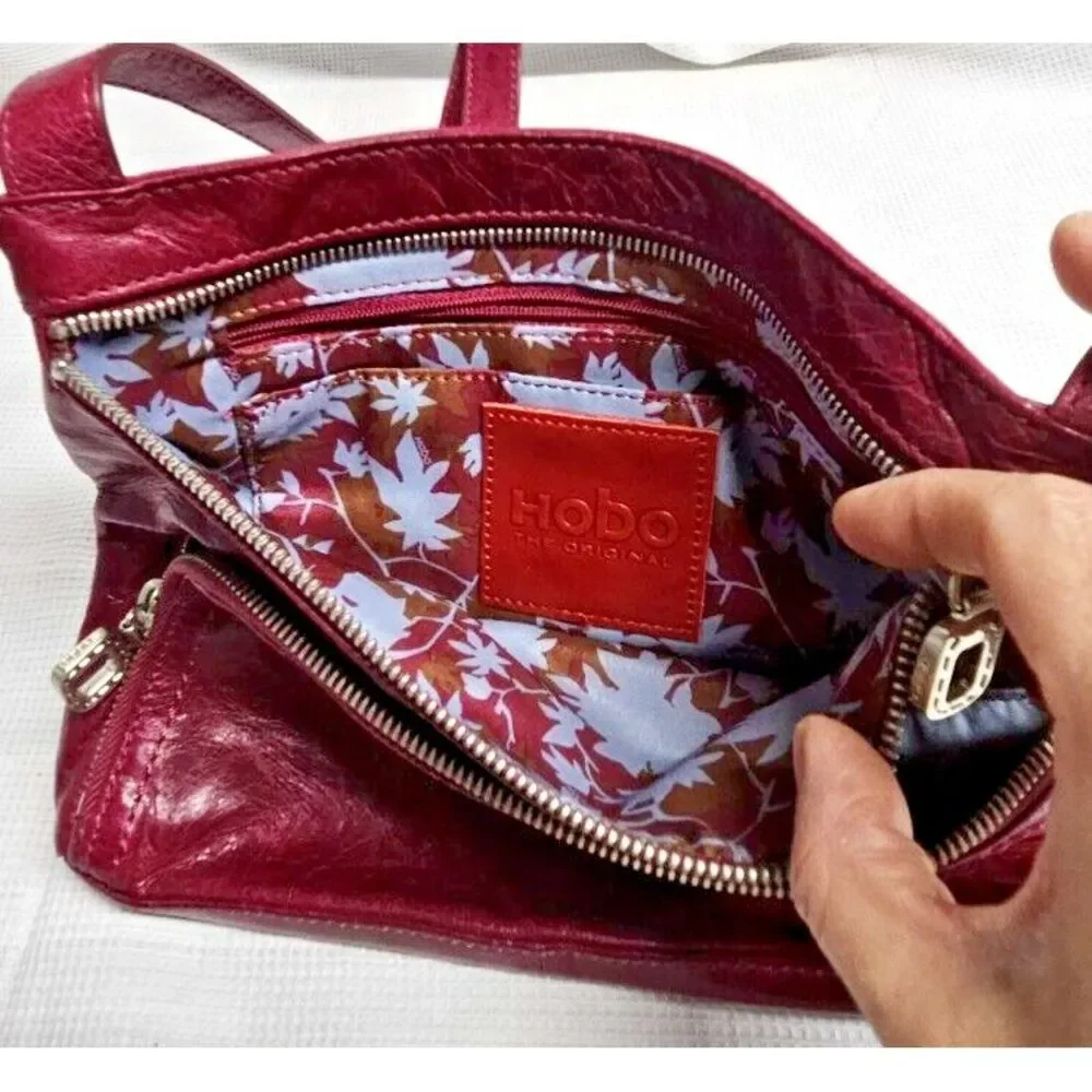 Hobo the Original  Plum Colored doubt zip front Leather‎ Crossbody 10